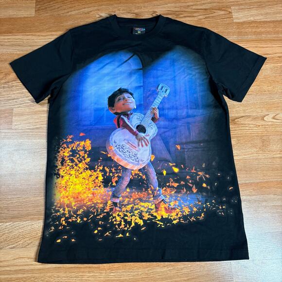 Disney x Pixar x Shoe Palace Coco "Miguel" men's t-shirt S dia de los muertos - Picture 1 of 5